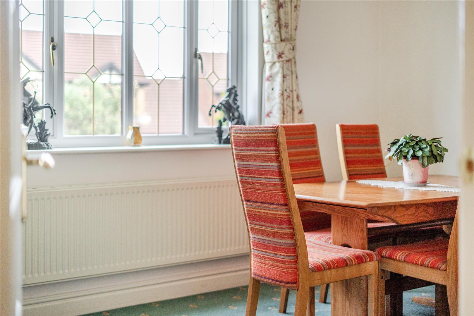 Grove Farm Road, Grovesend, Swansea, SA4 8LA